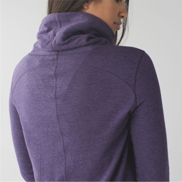 Lululemon Purple Reversible In A Cinch Long Sleeve Tee Size 8 - Picture 3 of 8